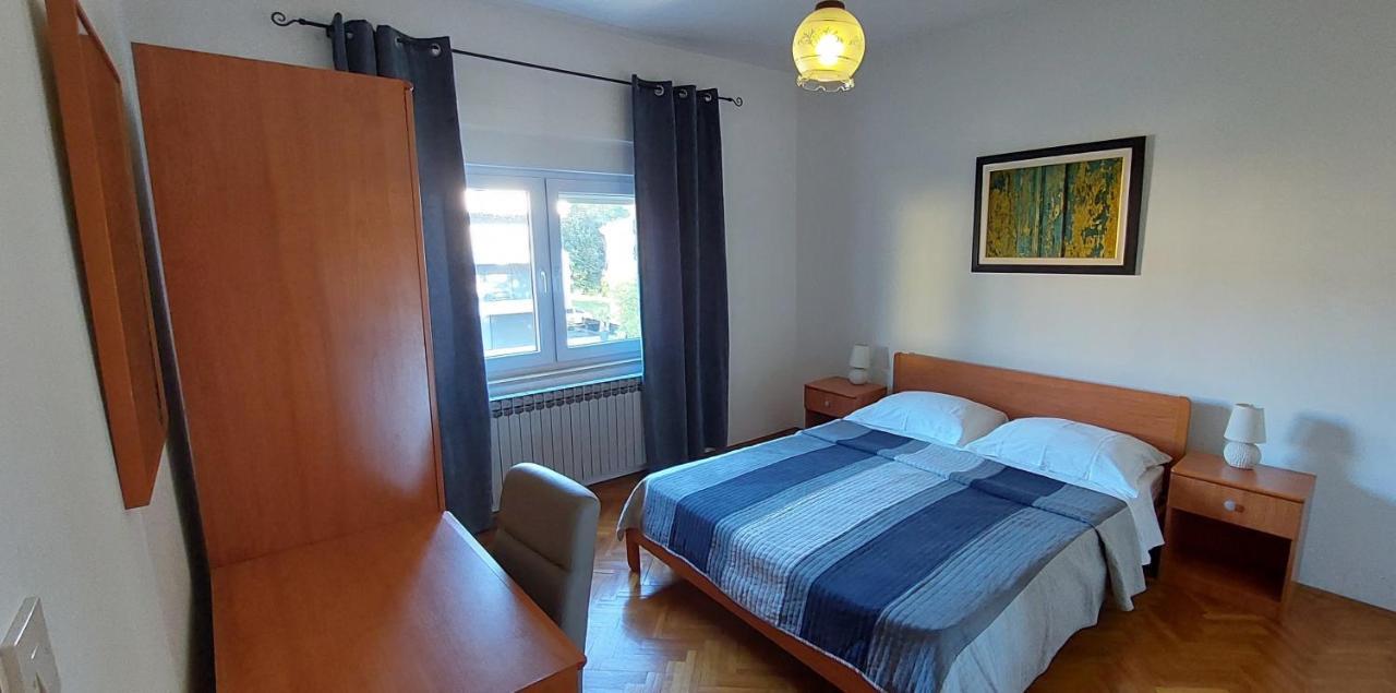 Villa Salvia Rooms And Apartments ロヴィニ エクステリア 写真