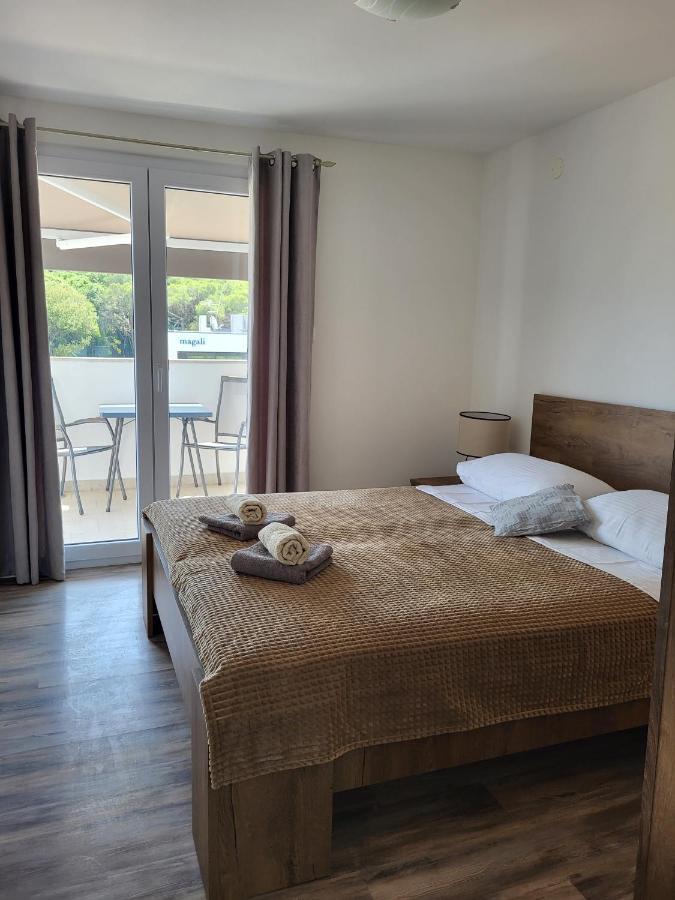 Villa Salvia Rooms And Apartments ロヴィニ エクステリア 写真